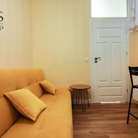 Mini Apartment In The City Centre, Old Town كراكوفيا المظهر الخارجي الصورة